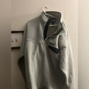 New Patagonia men 1/4 fleece